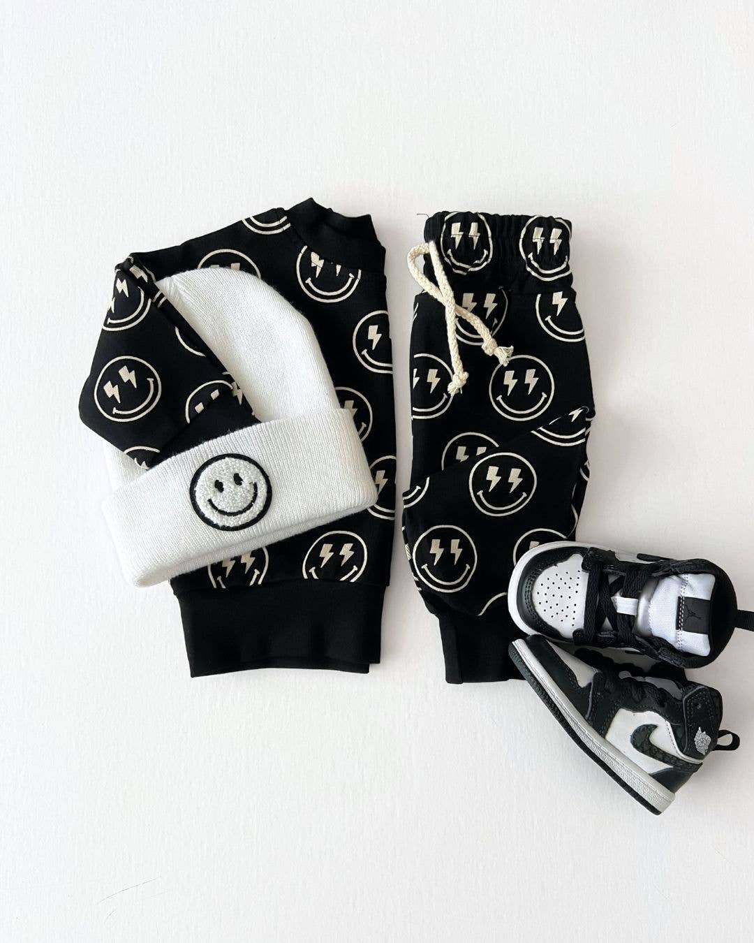 Electric Smiley Jogger Set