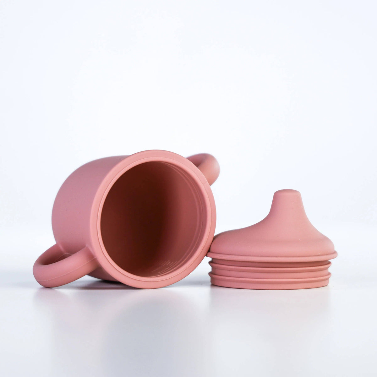 Silicone Sippy Cup with lid and handles