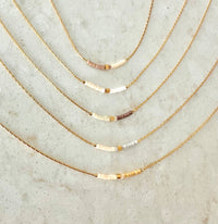 Minimalist Beaded Necklace "Arles" 