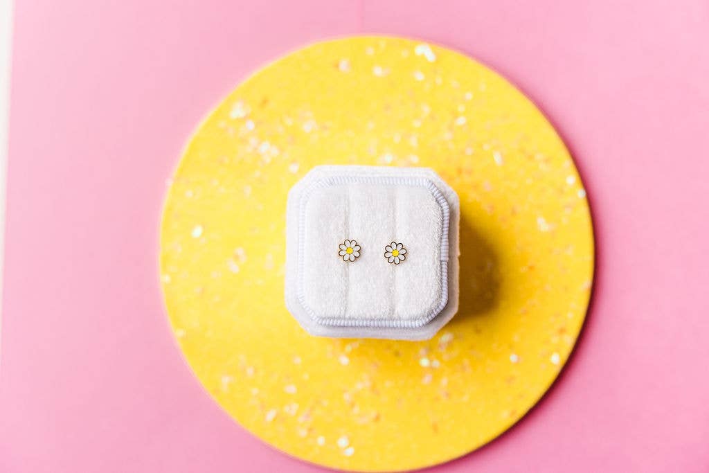Daisy Stud Earrings