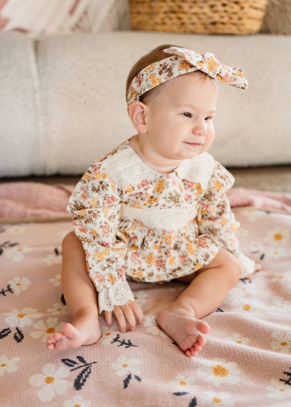 Daisy Floral - Organic Jacquard Sweater Knit Baby Blanket