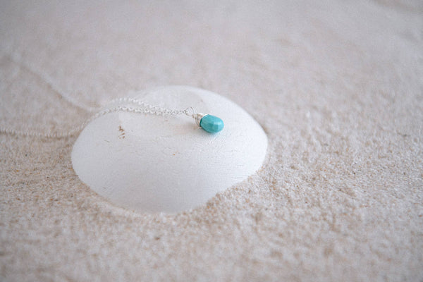 Gemstone Teardrop Pendant Necklace in Silver