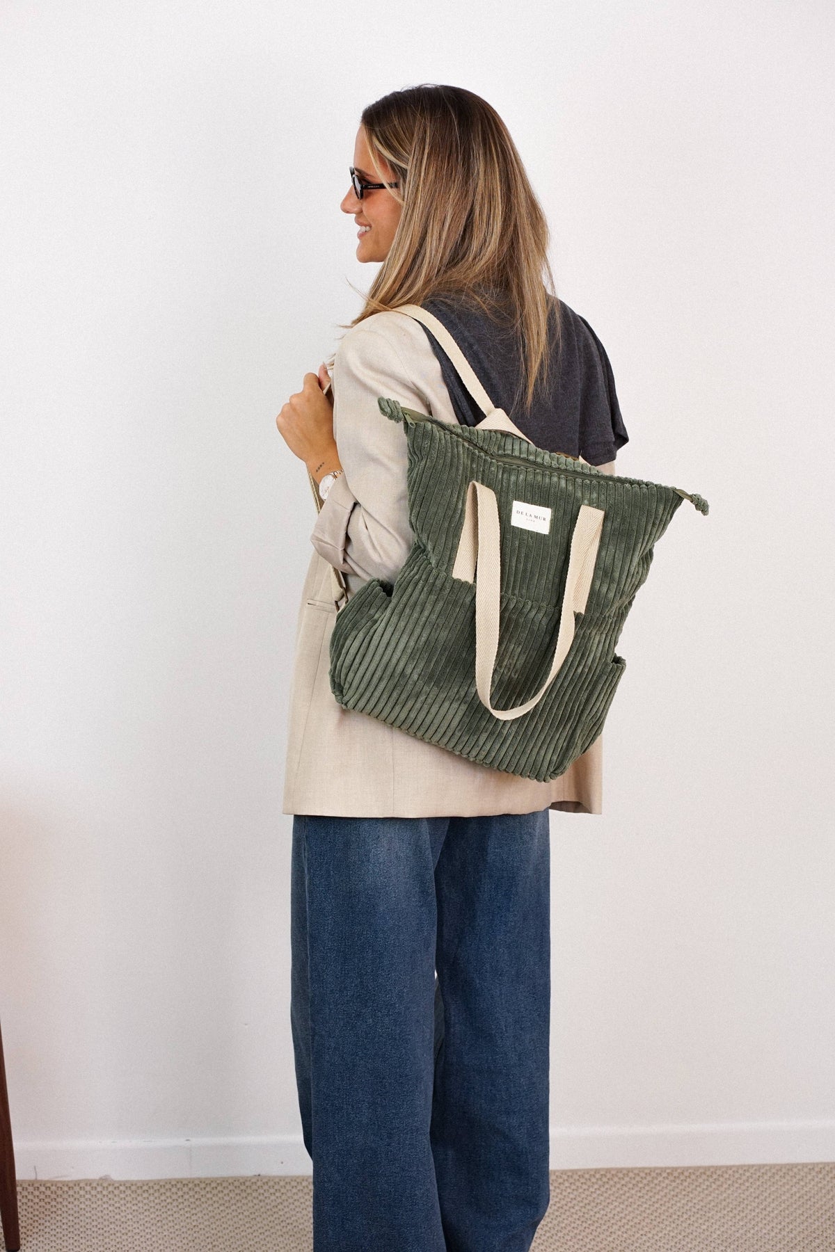 Olive Green Corduroy Backpack - Shoulder Bag (Musgo)