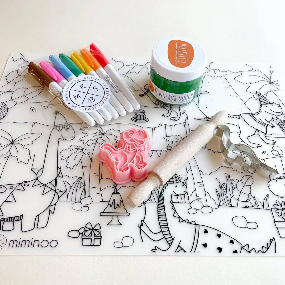 Silicone Reusable Coloring Mat & Markers Set