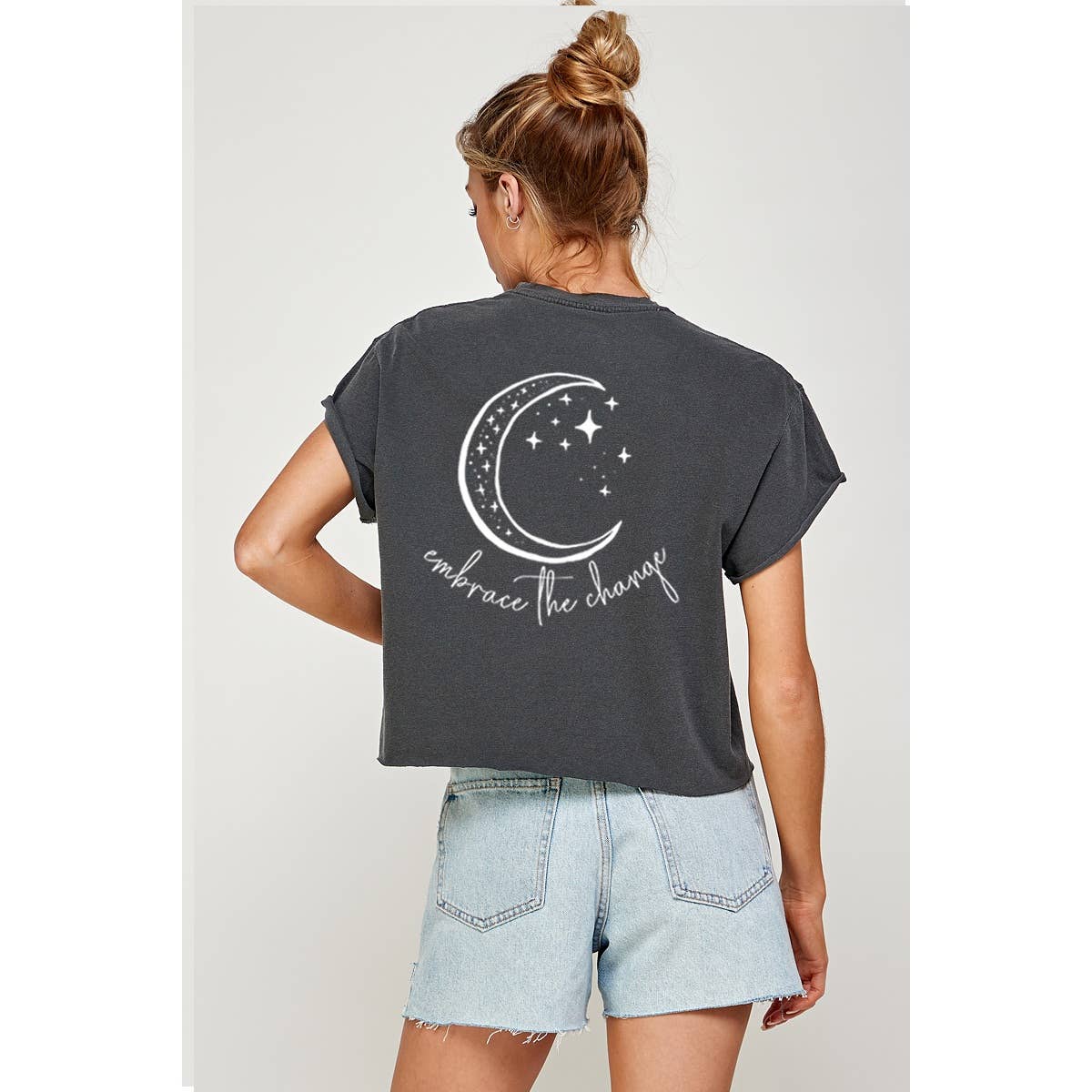 EMBRACE THE CHANGE VINTAGE GRAPHIC CROP TOP