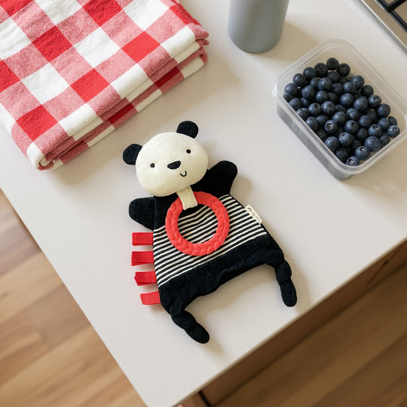 Panda Bitzy Crinkle™